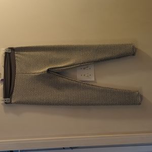 Women's workout leggings large